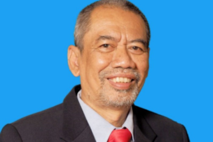 Wartawan Senior Dharono Trisawego menjadi Pemimpin Redaksi Hallobandung.com. (Dok. Stockrumah.com)

