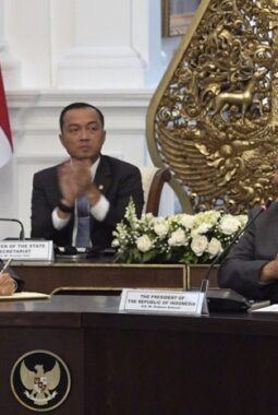 Presiden Prabowo Subianto Ungkap Alasan Beri Bintang Kehormatan untuk Pendiri Microsoft Bill Gates