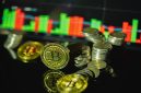 Grafik yang menunjukkan pergerakan harga aset kripto di tengah data ekonomi global, merefleksikan kompleksitas dan dinamika pasar digital saat ini. Investor sering kali memantau tren ini untuk membuat keputusan investasi yang tepat di tengah ketidakpastian.