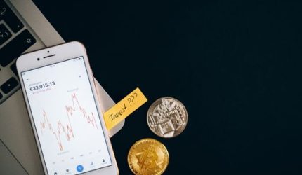 Investasi Digital: Dulu Hobi, Kini Jadi Gaya Hidup Milenial Indonesia